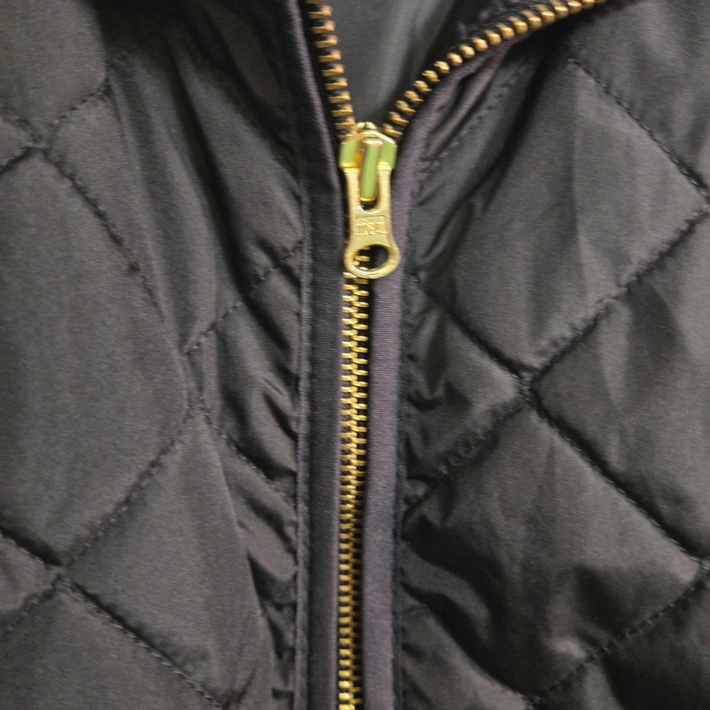 Old Navy Womens Black Quilted Puffer Vest Gold Zip Diamond Stitch Size M - Picture 4 of 9